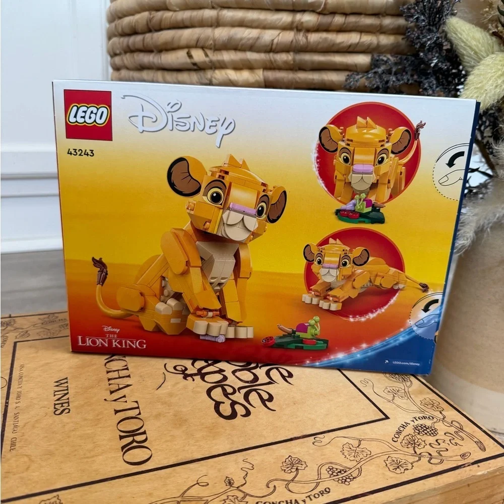 New LEGO X Disney Simba the Lion King Cub LEGO Set Ages 6+ Building Toy